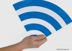 wifi信号满格但网速很差怎么回事