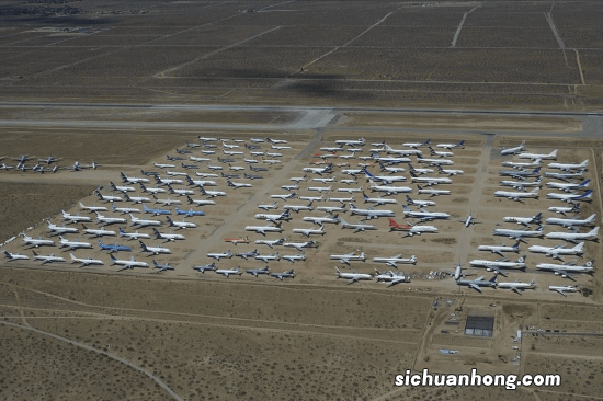 老美最大飞机坟场,摆满3000多架军用飞机,到底有何目的?