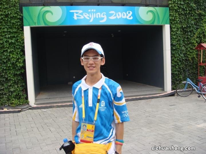 “双奥”志愿者收到了国际奥委会主席巴赫的回信，真的吗？