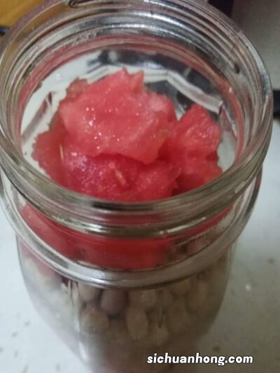 做西瓜酱的过程 做西瓜酱的时候西瓜籽怎么弄?