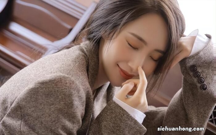 为什么头发、眉毛都是直的,私处的毛却是卷的?告诉你答案