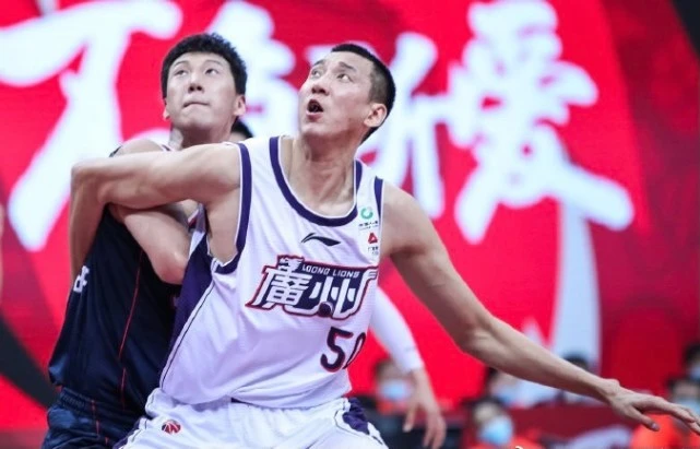 CBA最新排名:广东10连胜上升至第2,宁波19连败,山东第5