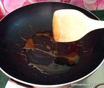 如何炒出又红又亮、不苦的糖色？