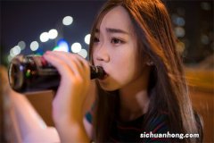 女人有这些坏习惯，说明她是个很随便的女人