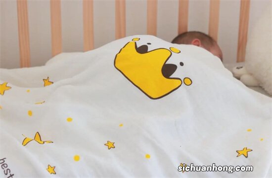 照料新生儿时有哪些需要注意的细节？