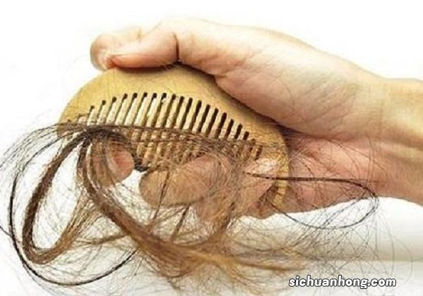 脱发掉发、头发稀少，很困扰？专家总结超全原因，看你属于哪种