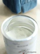 奶粉从一段转二段不同牌子的怎么转，开始吃辅食怎么转奶呢？