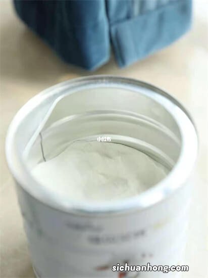 奶粉从一段转二段不同牌子的怎么转，开始吃辅食怎么转奶呢？