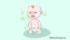 无忧保姆小科普：小孩打嗝怎么办