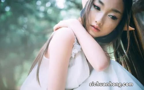 女人对你动情的迹象,别忽视