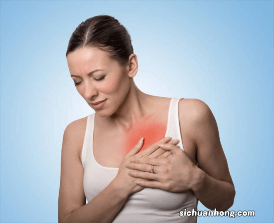 为何女性心脏会突然“刺痛”一下？无非这3种原因，请务必重视
