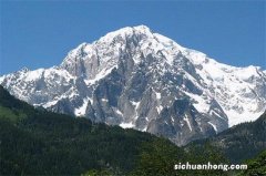 世界十大最高山峰，洛子峰上榜，第三被意为雪中五宝