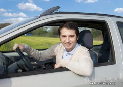 二手车买几年车龄的划算？超过十年的车能买吗？老司机告诉你真相