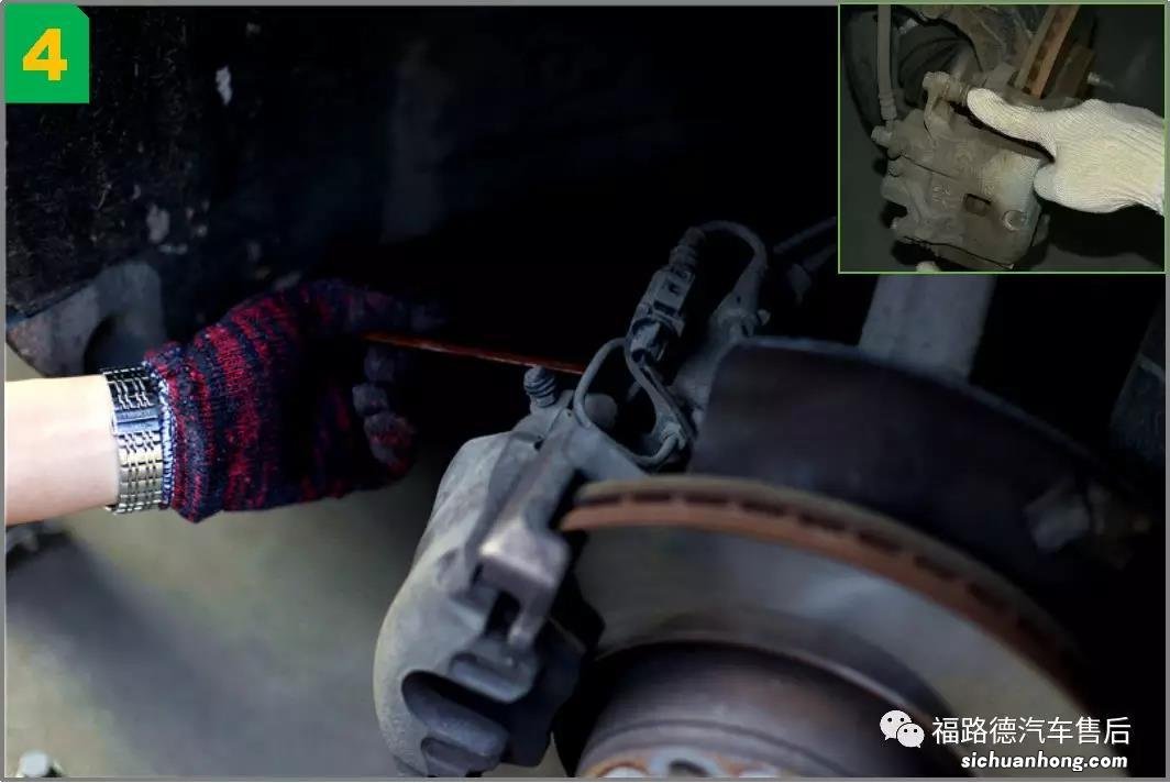 自动挡遇上堵车并且是上坡路该如何操作?