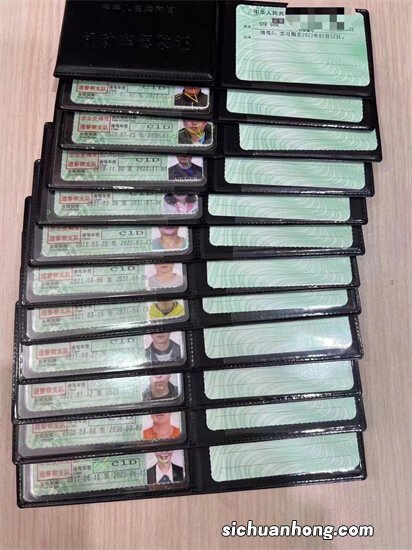旅游摩旅自驾怎样不会被警察罚款?