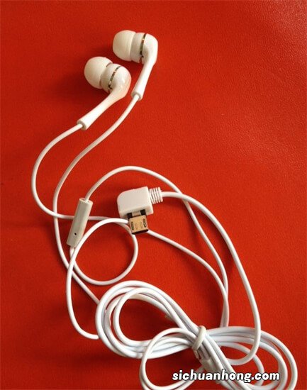 除了耳机孔之外 被智能手机抛弃的五大实用功能盘点