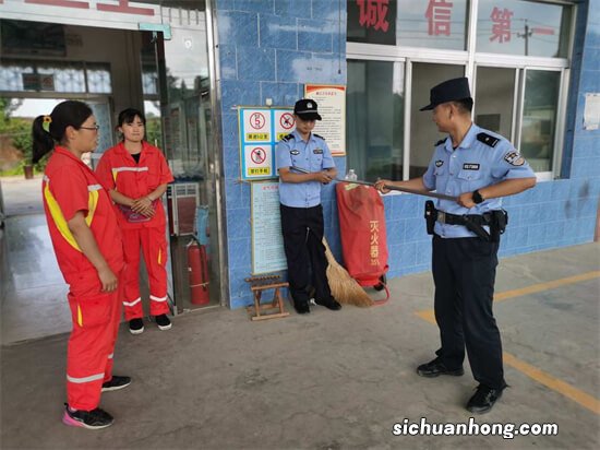 高速交警总队七支队加强加油站安全检查除隐患