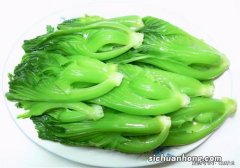 wú 虽然长得很像萝卜，但大头菜实际上是芜菁（jīng）