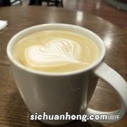 约240大卡/杯 坚果风味拿铁