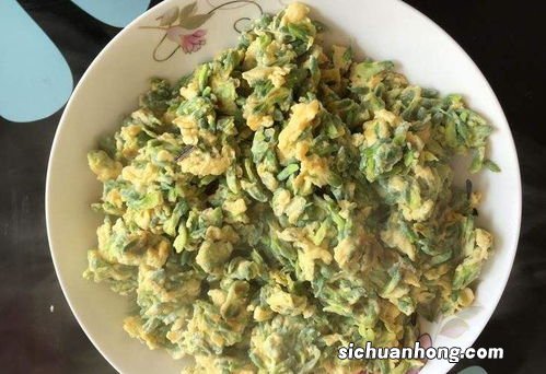 推荐做法：【洋槐花炒鸡蛋】