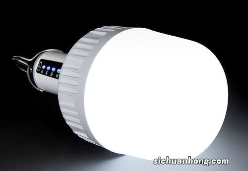 – 露营灯选购攻略-