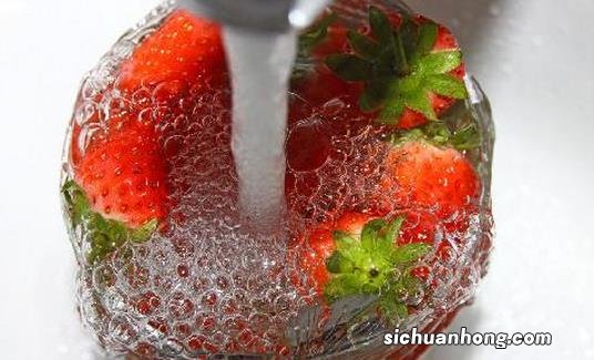 蔬果清洗时爱掉色 小心辨别染色食物