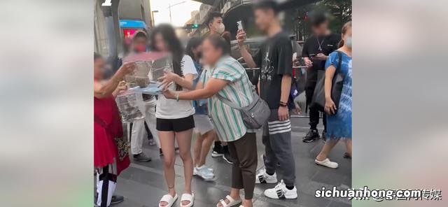 中国游客拜四面神被“狂宰”10,000泰铢!泰国网友都看不下去了