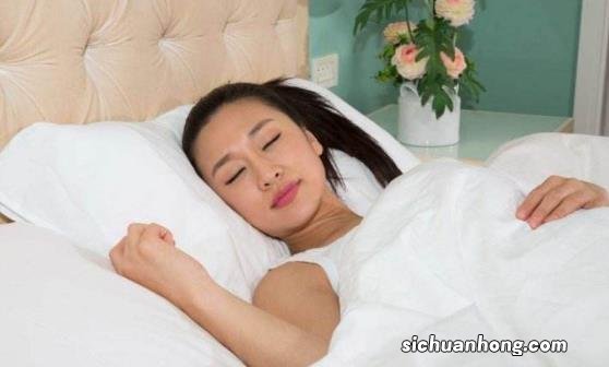 中午不睡下午崩溃 科学午睡有技巧