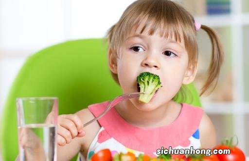 宝宝不能吃大人饭 2岁宝宝饮食注意事项