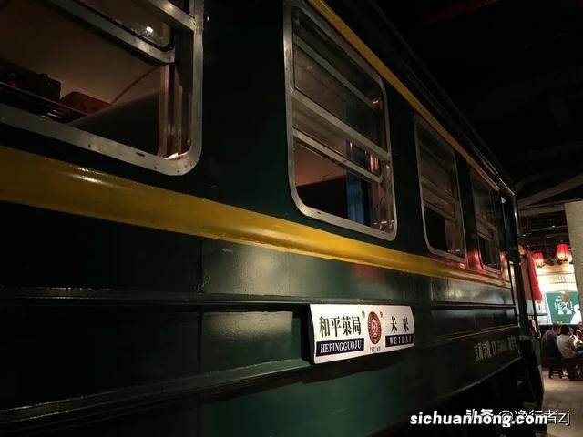 春节,带老北京逛王府井,瞬间秒回四十年前