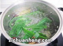 猪肝怎么卤成粉红色