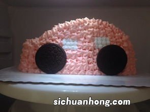蛋糕裂纹什么原因
