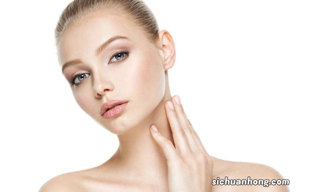 脖子长了颈纹怎么消除?日常保养脖子有哪些方法?