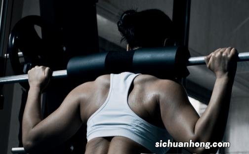 人气很高的健身锻炼 锻炼中补充水分注意方式方法