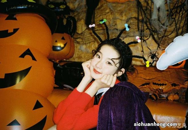 过年“发福”后的绝美照片,全靠托腮了!