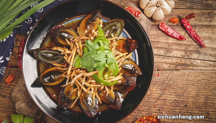 鱼腥草是什么科属 鱼腥草是什么科