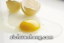 鸡蛋清去黑头吗 了解一下