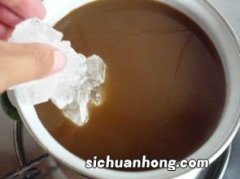 秋梨膏用什么锅熬制不糊锅 秋梨膏的功效与作用