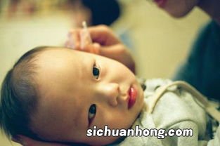 为什么挖耳朵会让人觉得很舒服 挖耳朵让人觉得舒服的原因