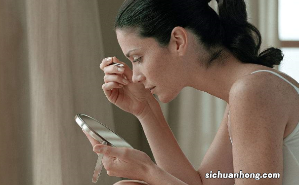 皮肤最怕的6个坏习惯这样护肤等于毁容