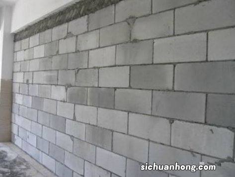 泡沫砖和红砖哪个便宜 泡沫砖和红砖的优缺点对比