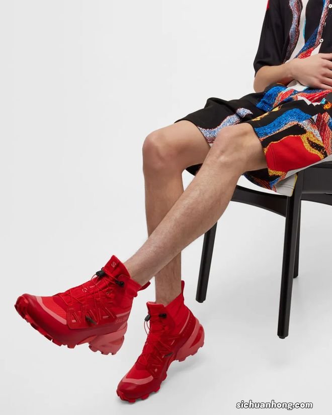 新年穿这些球鞋,长辈看了都想多给两个红包 |《每周冷门球鞋大赏》