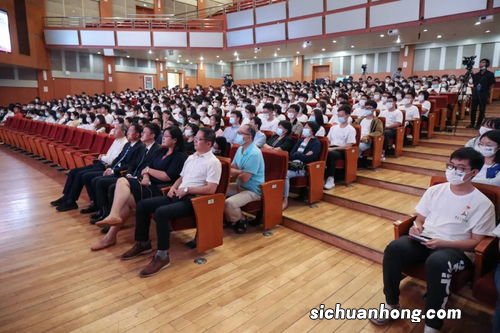 中国传媒大学需要艺考吗