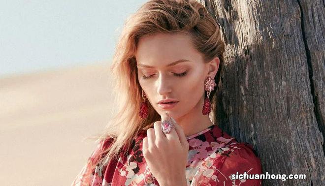 春节出门怎能不戴珠宝？还有这些“打包”实用大招拯救你的小担心！