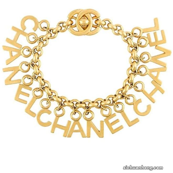 春节出门怎能不戴珠宝？还有这些“打包”实用大招拯救你的小担心！