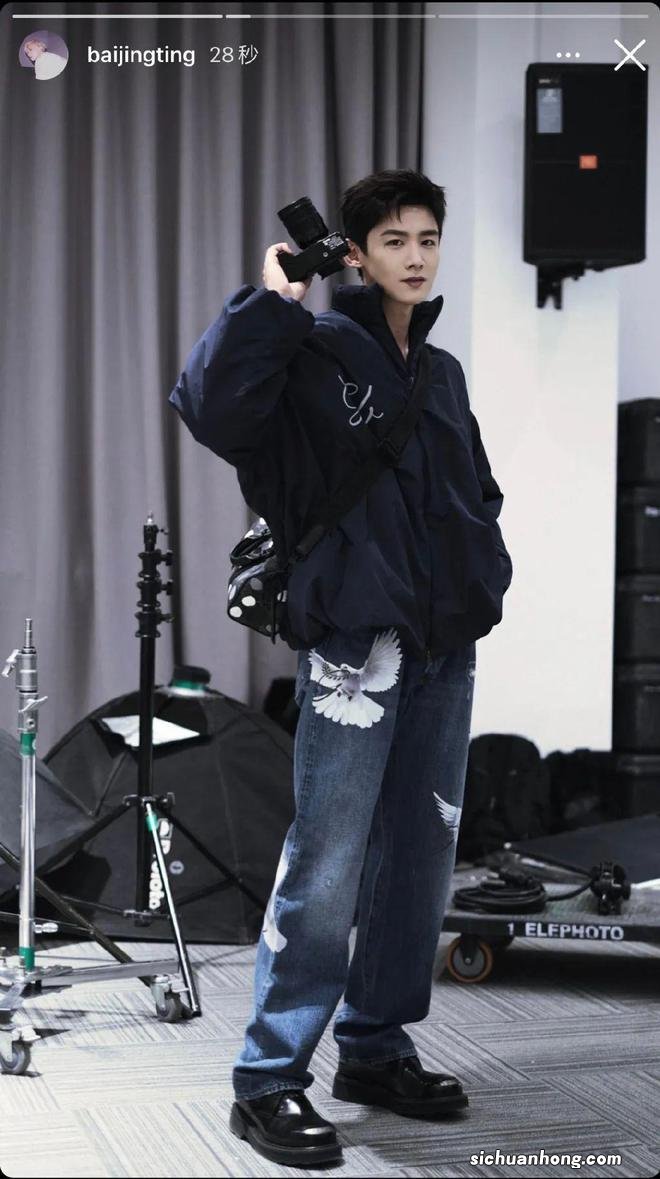 冬日抗冻战士的绝杀单品，羽绒服这么穿超级帅！