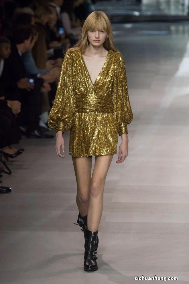 用金色开启新年新气象