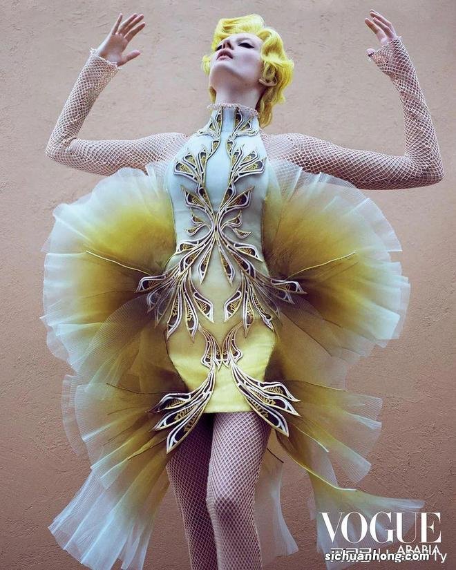 杨幂刷屏的透视裙,怎么就火出圈了?