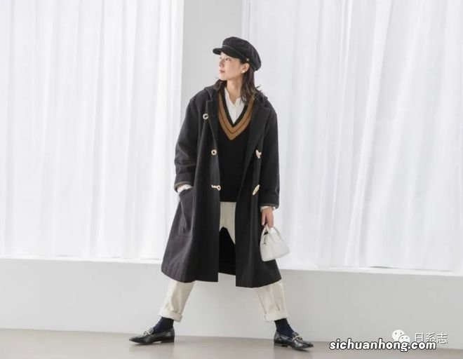 这种清新简约的穿搭，才是我认识的日系风格啊！