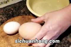 90后厨师暴力喊菜走红,17秒教会你轻轻松松做道菜